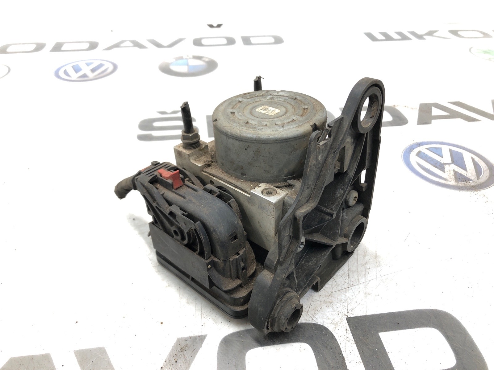 блок ABS, 2000 рублей, Москва