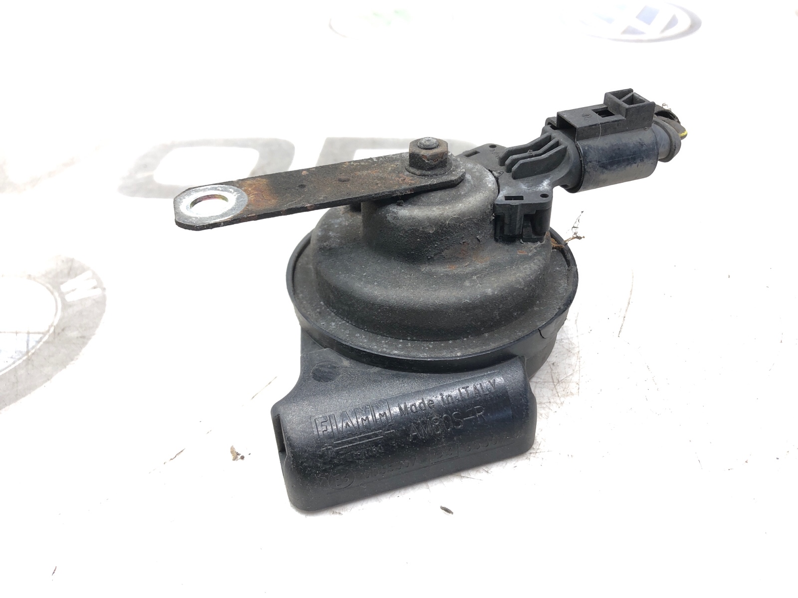 Звуковой сигнал, 1500 рублей, Москва