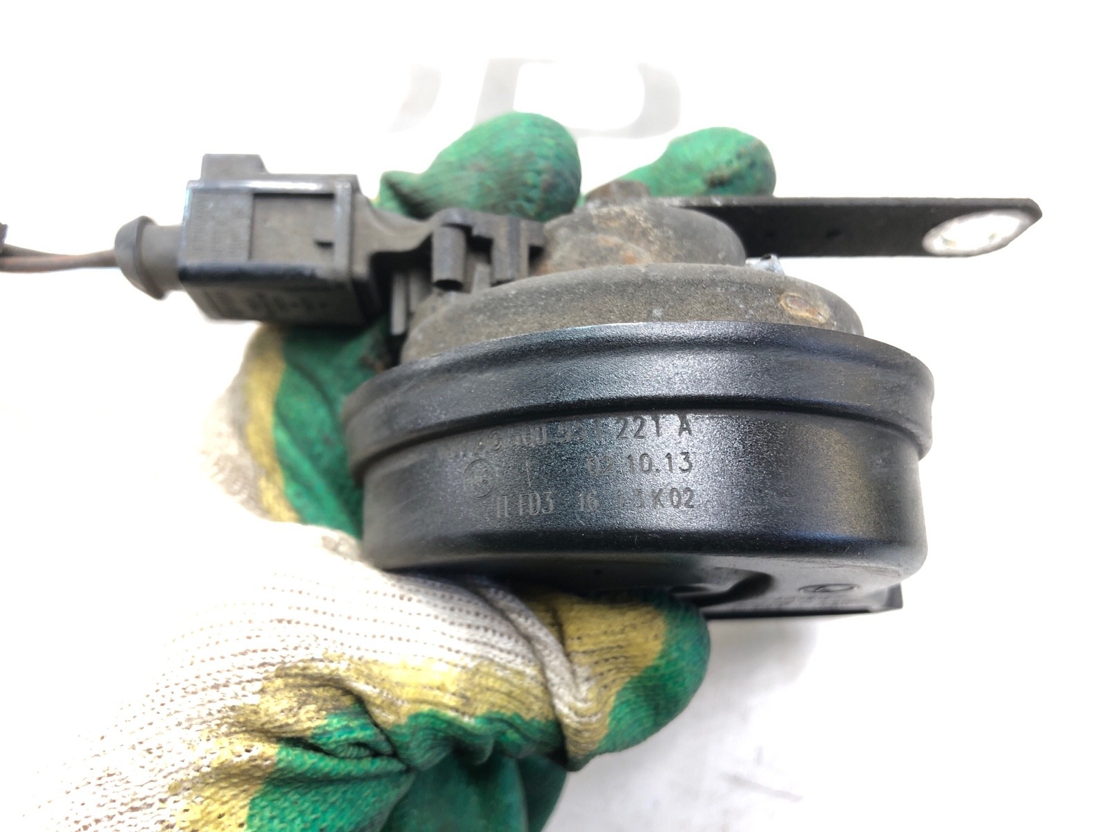 Звуковой сигнал, 1500 рублей, Москва