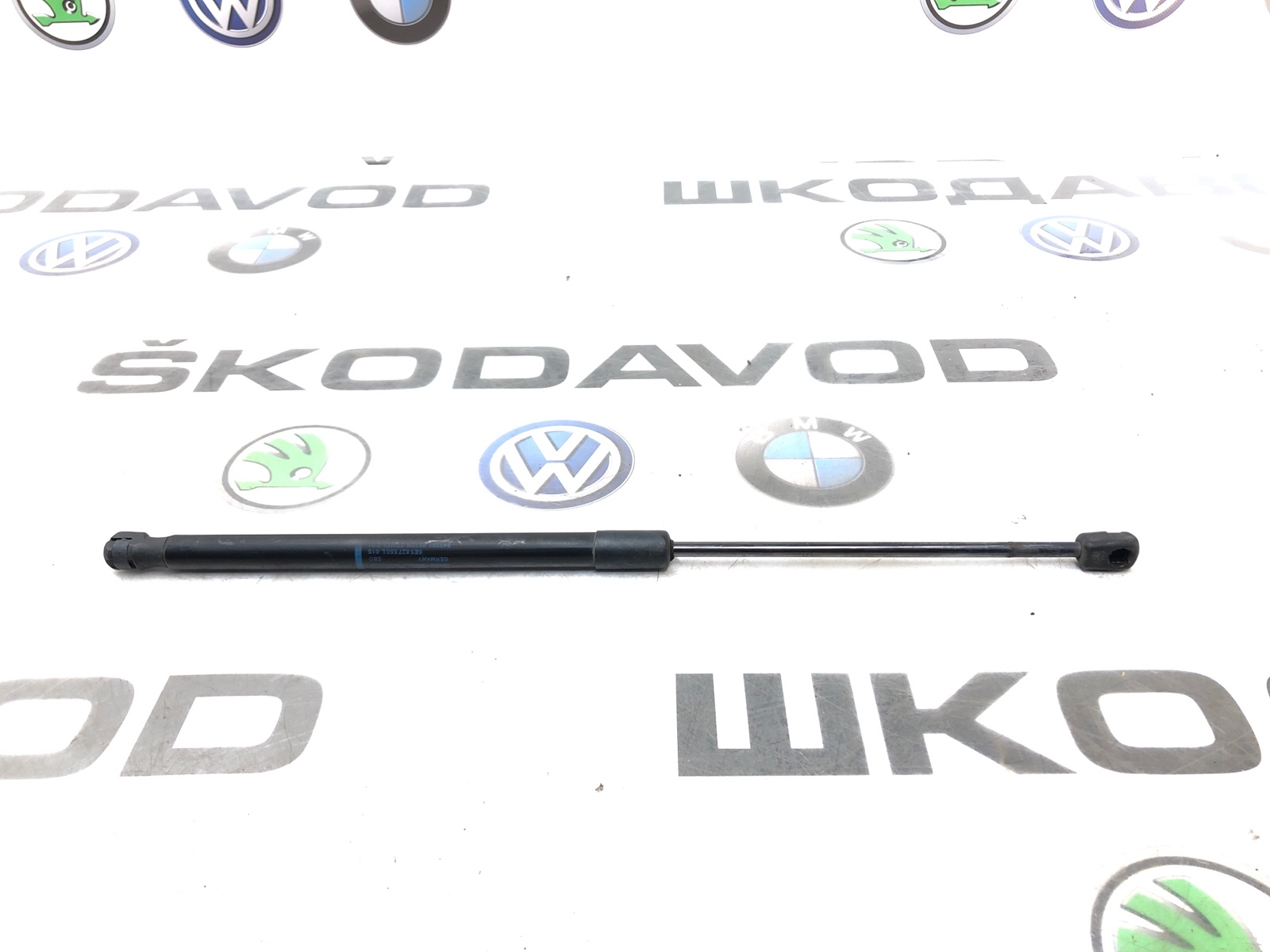 Амортизатор крышки багажника, 500 рублей, Москва