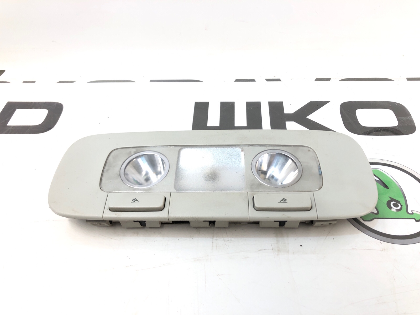 Плафон освещения салона, 750 рублей, Москва