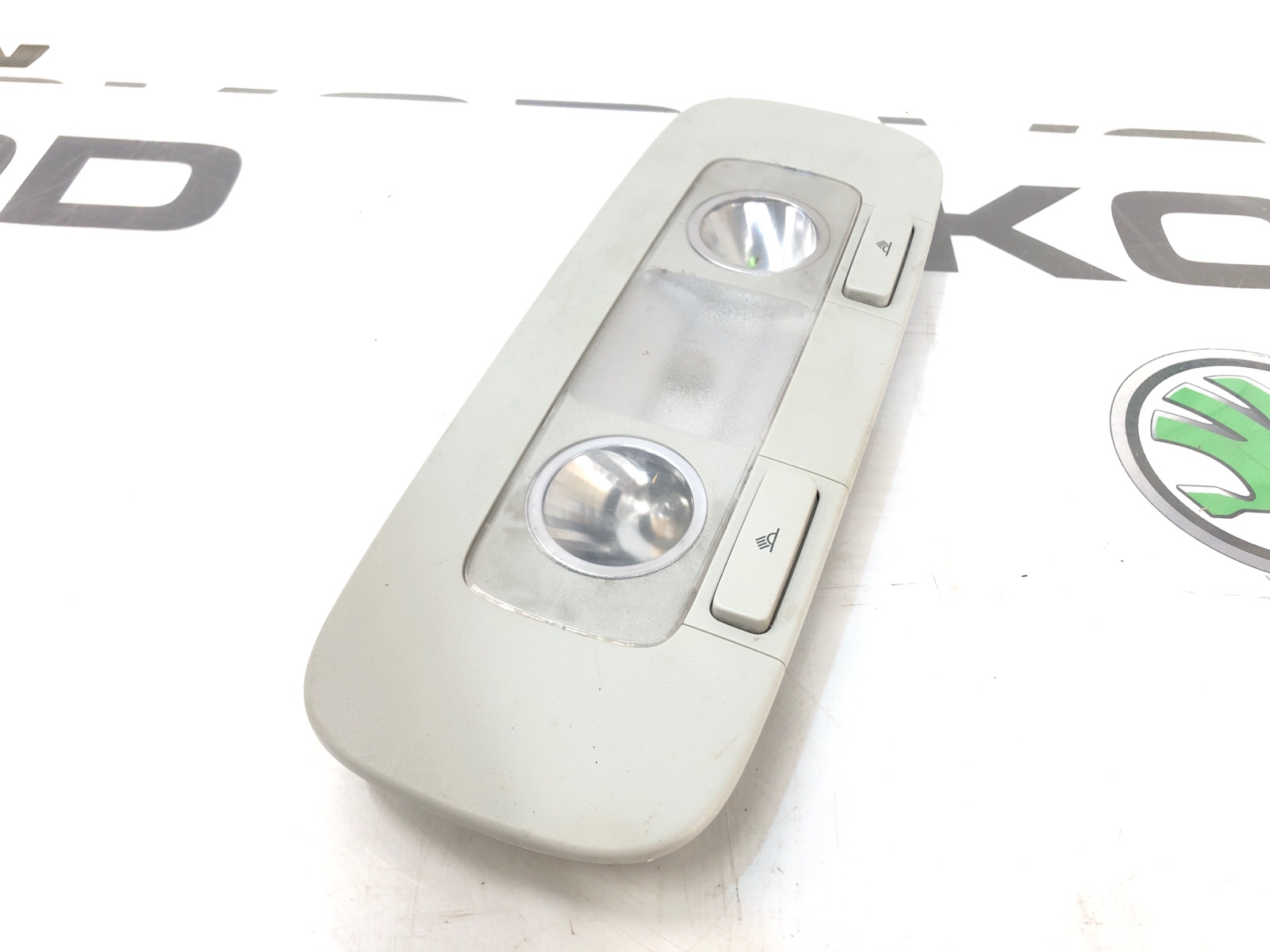 Плафон освещения салона, 750 рублей, Москва