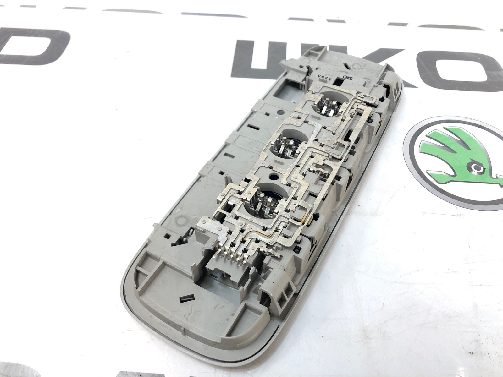 Плафон освещения салона, 750 рублей, Москва