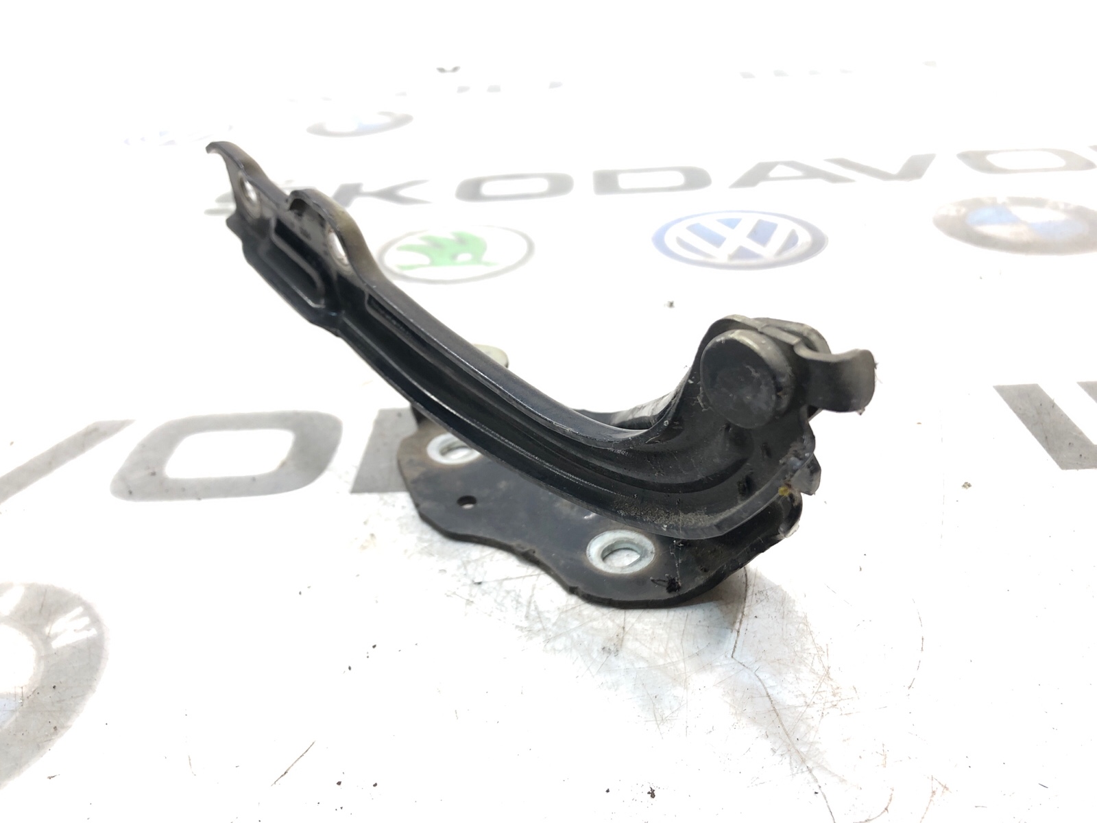 петля капота, 2000 рублей, Москва