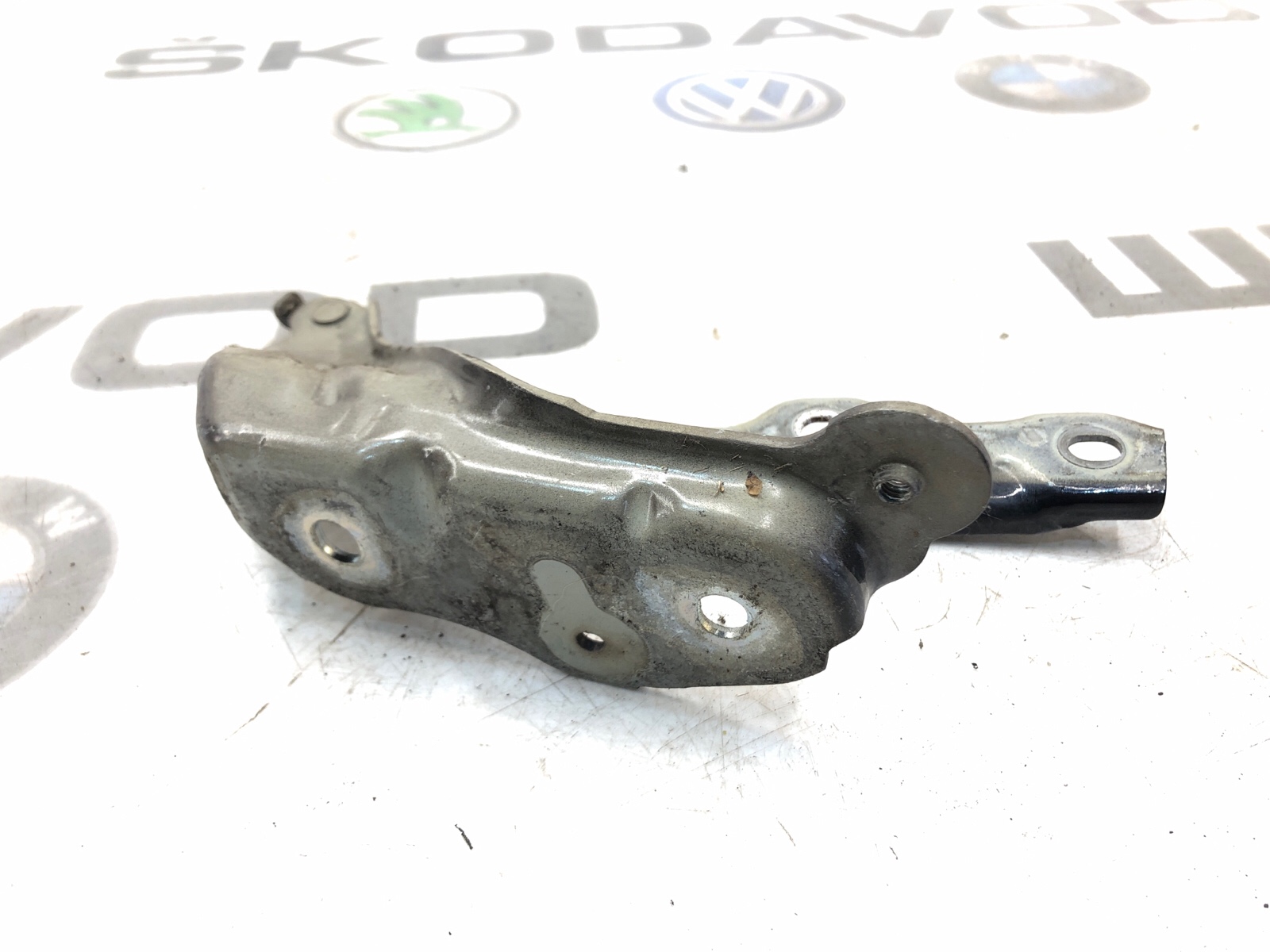 петля капота, 2000 рублей, Москва