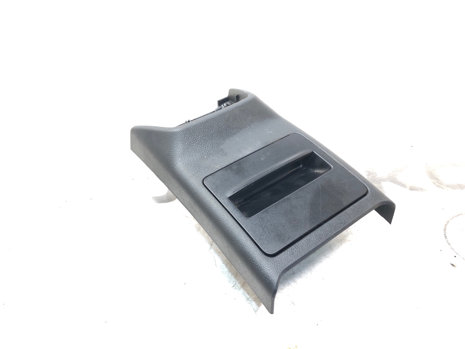 Пепельница, 2000 рублей, Москва