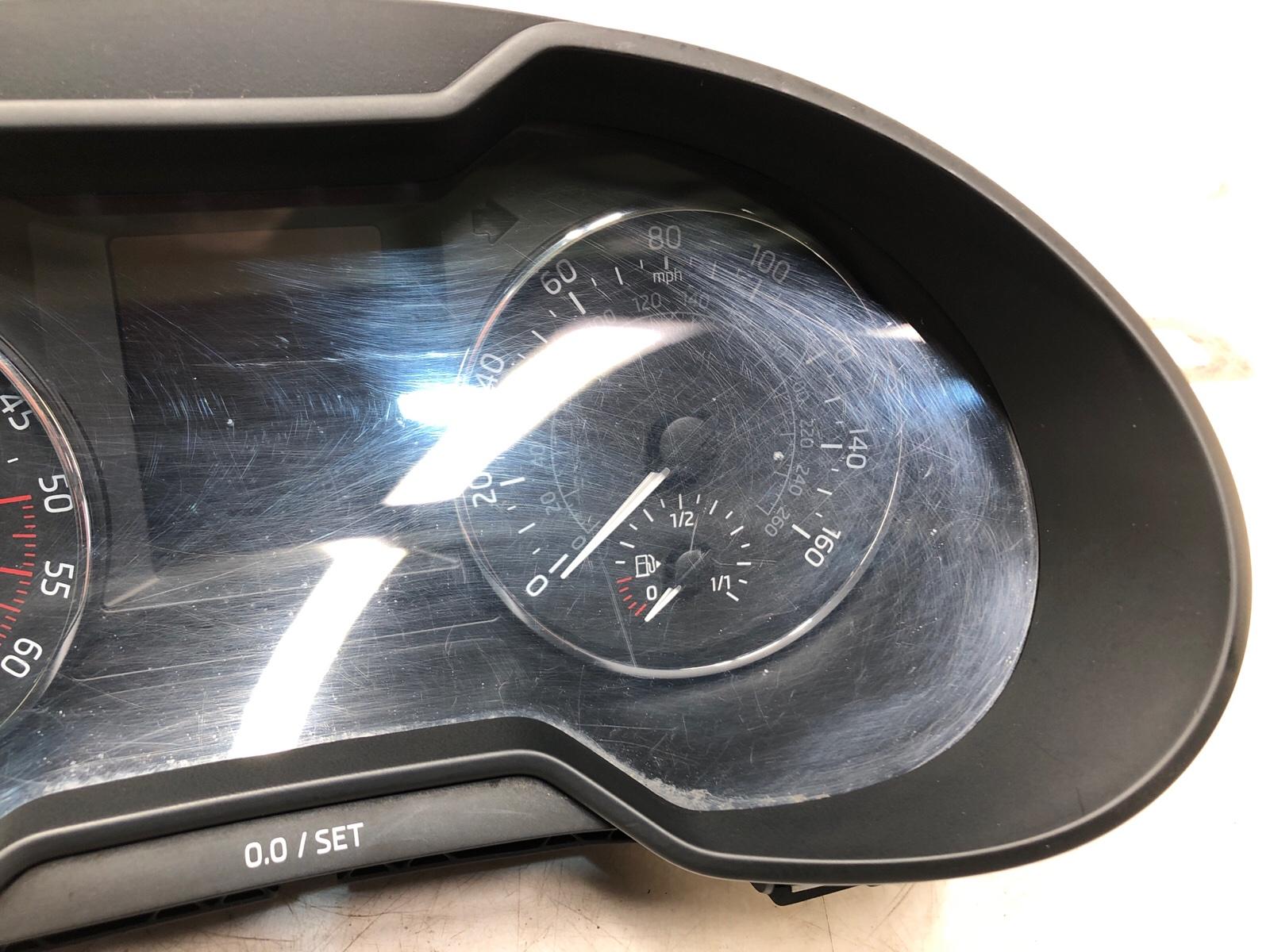 панель приборов, 3000 рублей, Москва