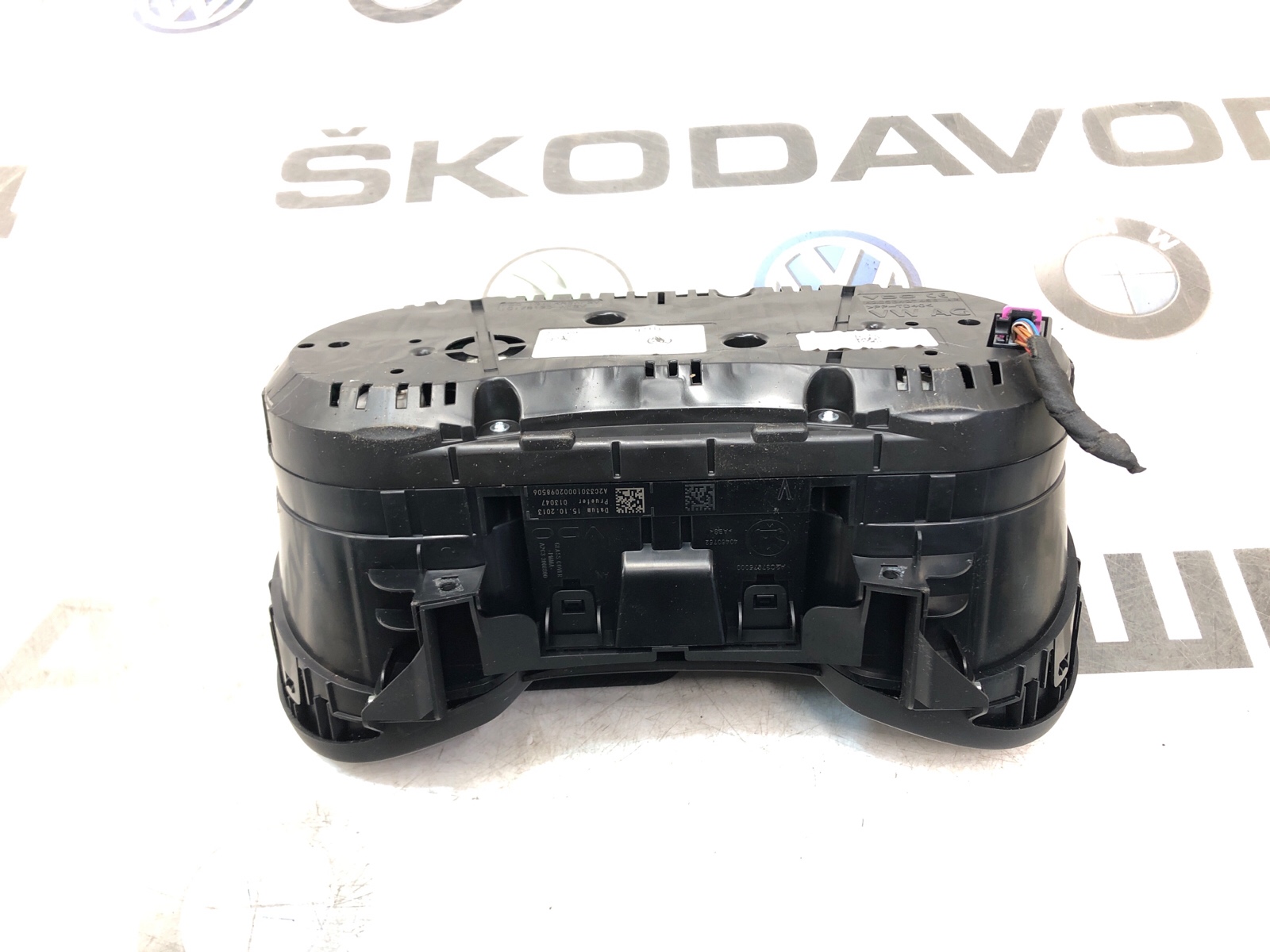 панель приборов, 3000 рублей, Москва