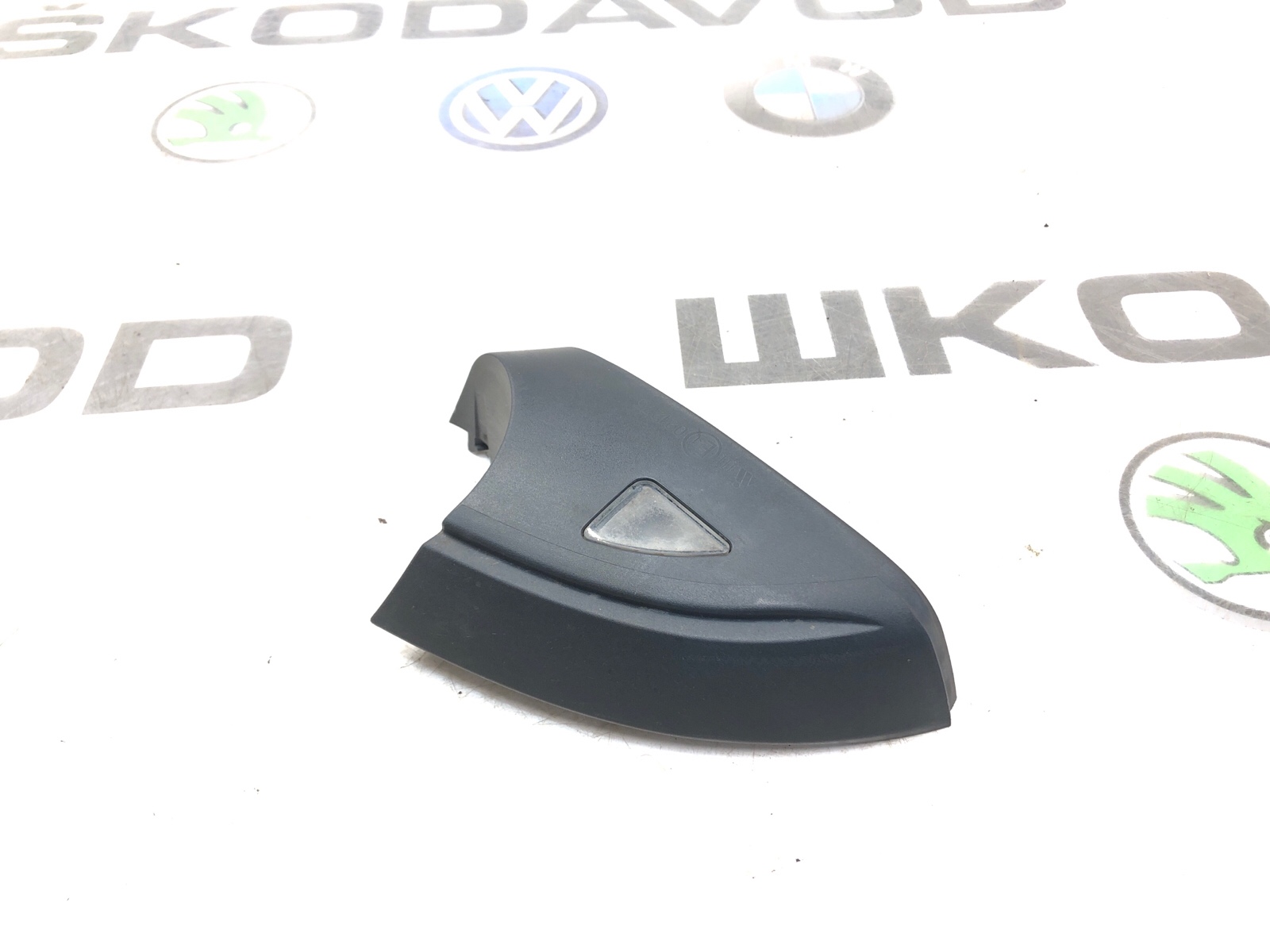 Подсветка зеркала заднего вида, 2500 рублей, Москва