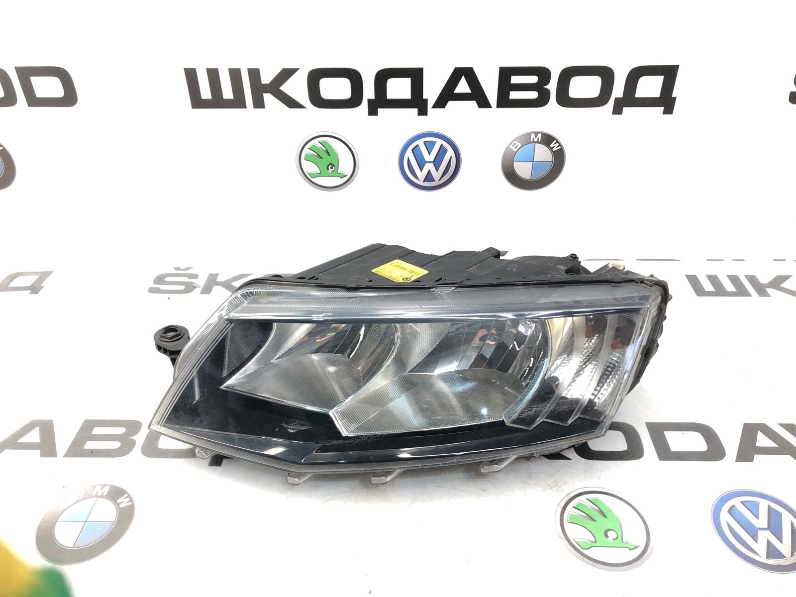 фара, 5000 рублей, Москва