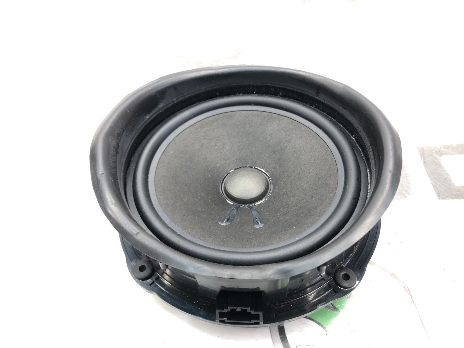 Динамик, 2000 рублей, Москва