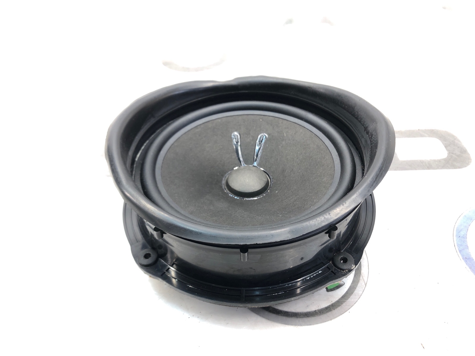 Динамик, 2000 рублей, Москва