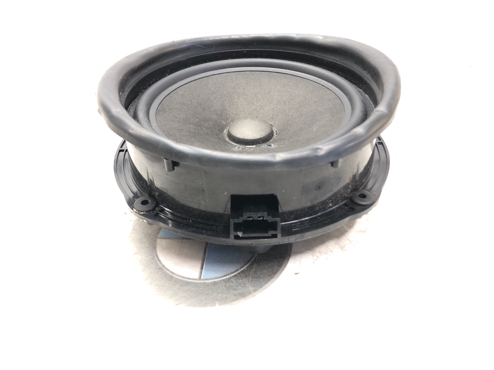 Динамик, 2000 рублей, Москва