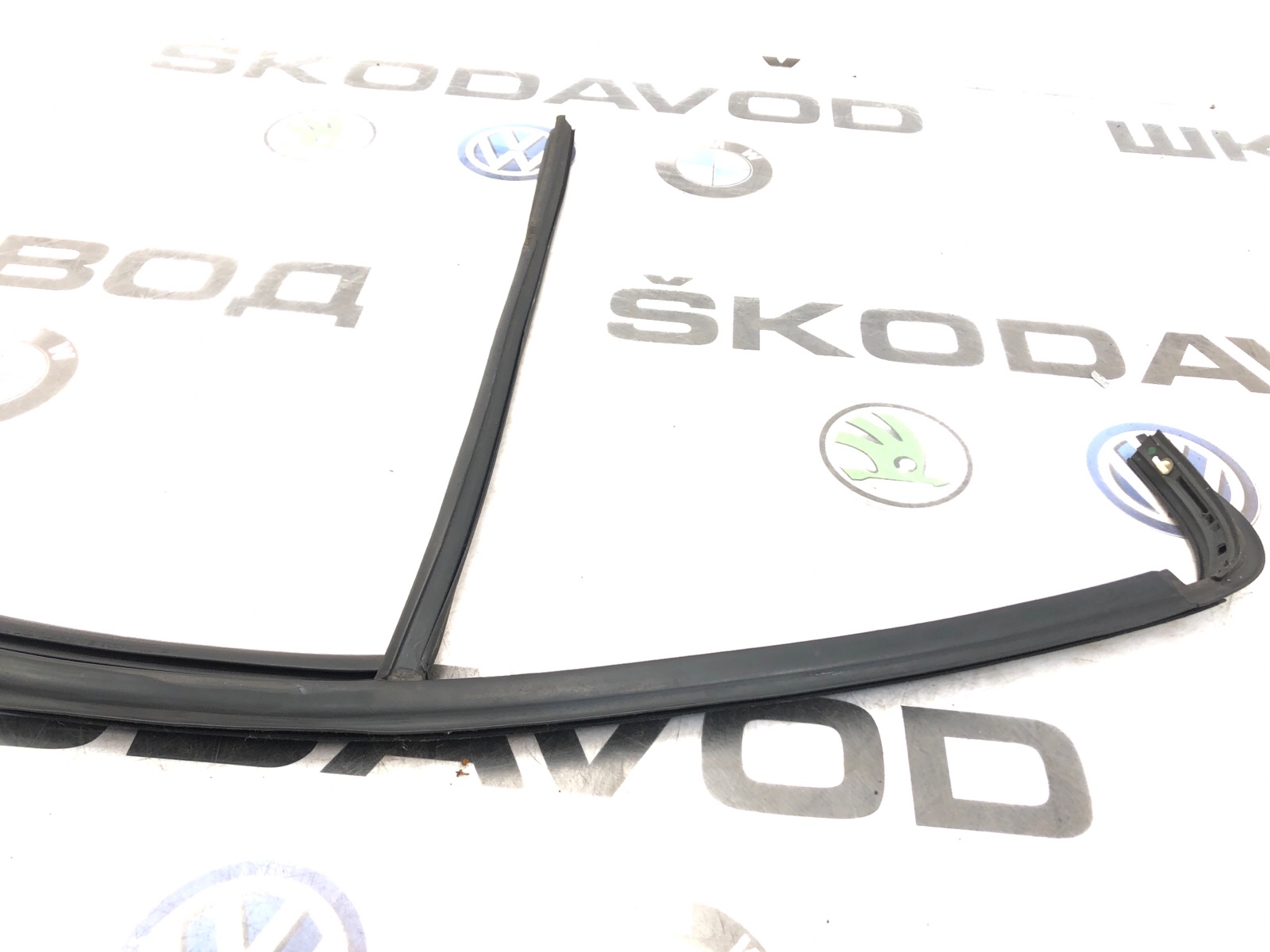 Уплотнитель стекла, 2000 рублей, Москва