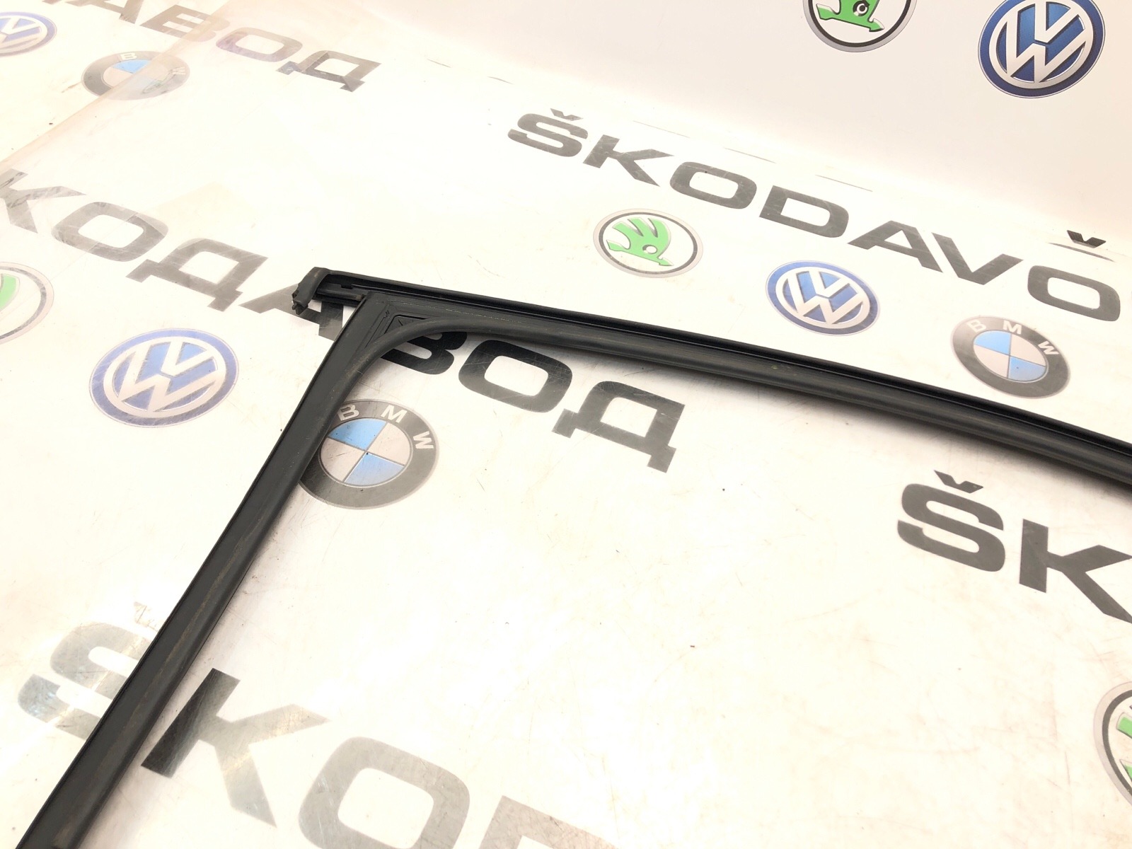 Уплотнитель стекла, 2000 рублей, Москва