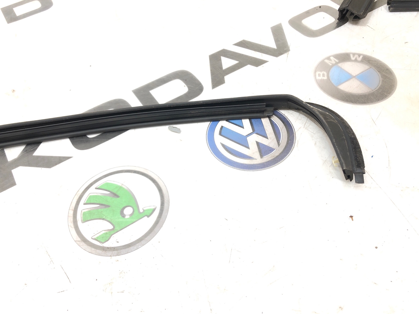 Уплотнитель стекла, 2000 рублей, Москва