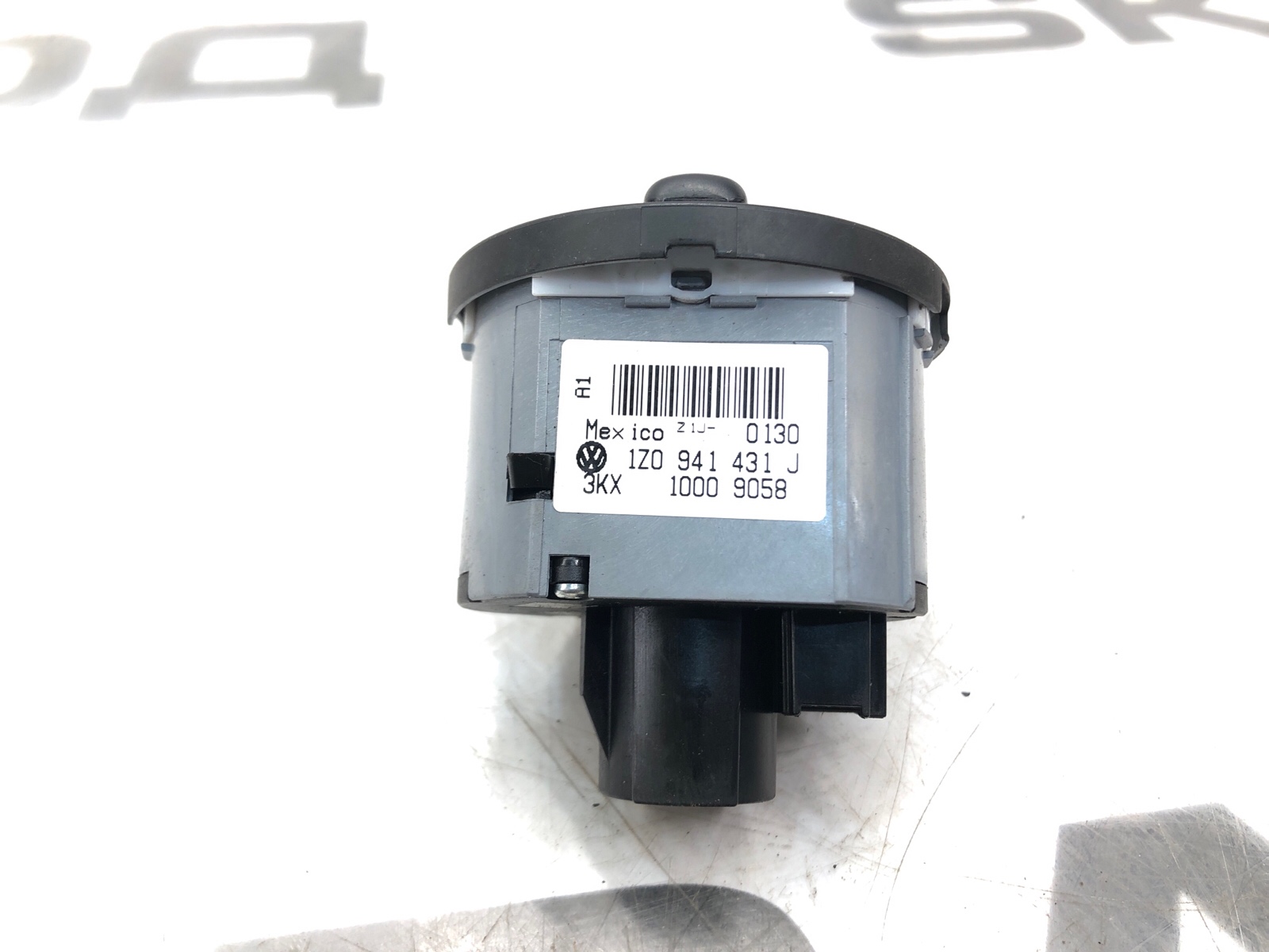 Переключатель света фар, 2500 рублей, Москва