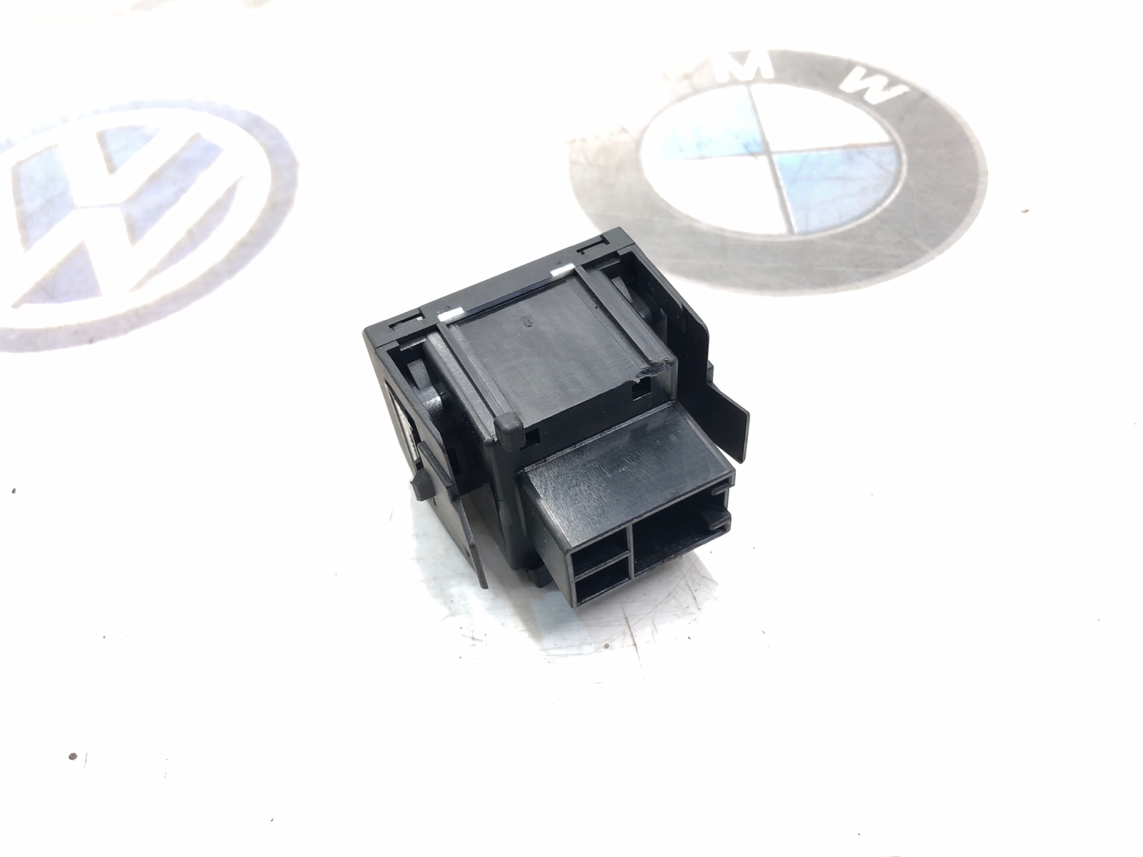 Регулятор яркости приборной панели, 500 рублей, Москва