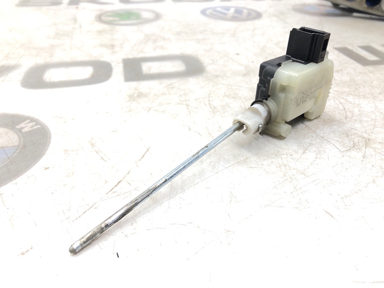 Активатор лючка бензобака, 500 рублей, Москва