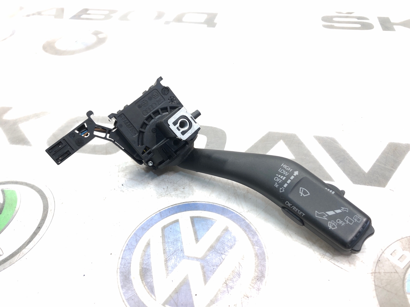 подрулевой переключатель дворников, 1000 рублей, Москва