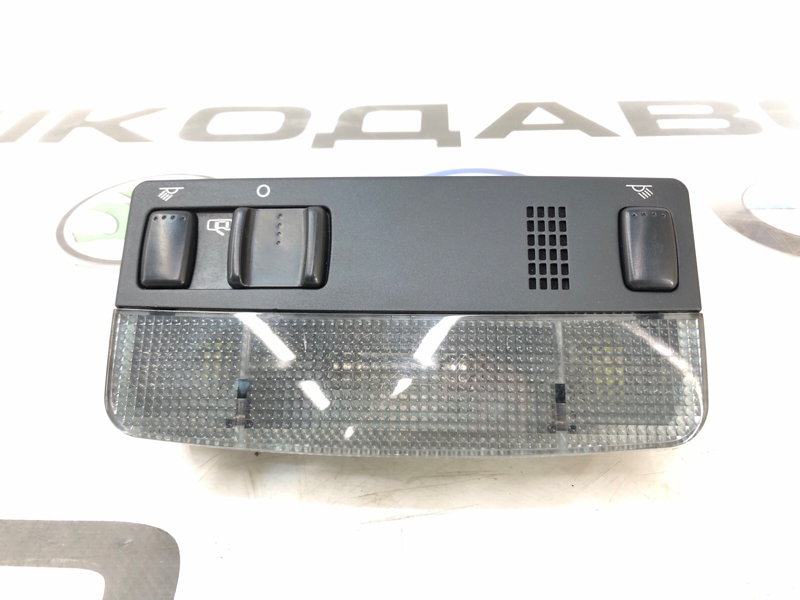 Плафон освещения салона, 5000 рублей, Москва