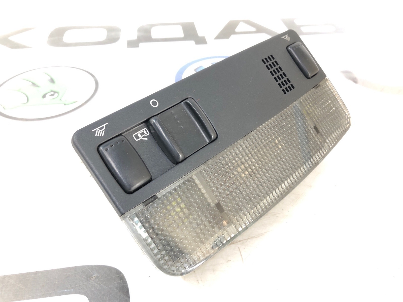 Плафон освещения салона, 5000 рублей, Москва