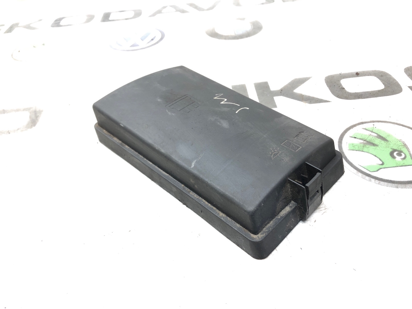 Крышка блока предохранителей, 1500 рублей, Москва