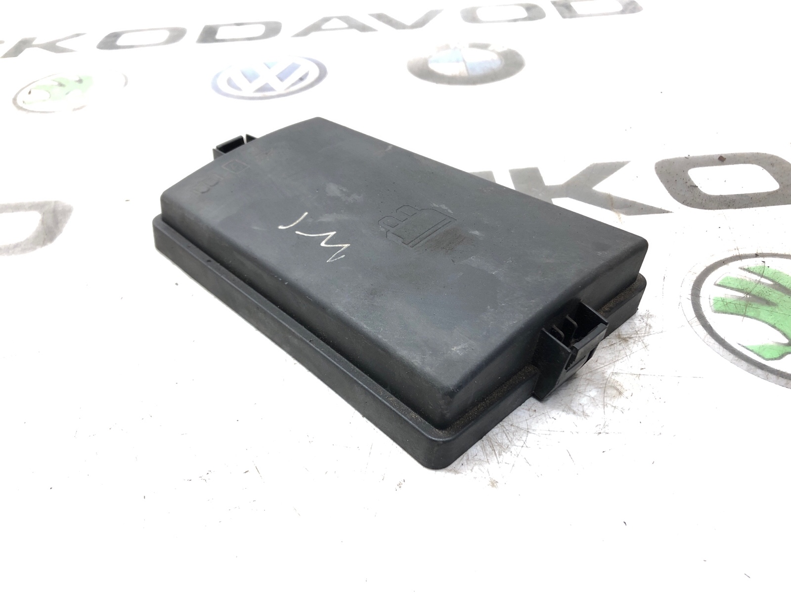 Крышка блока предохранителей, 1500 рублей, Москва