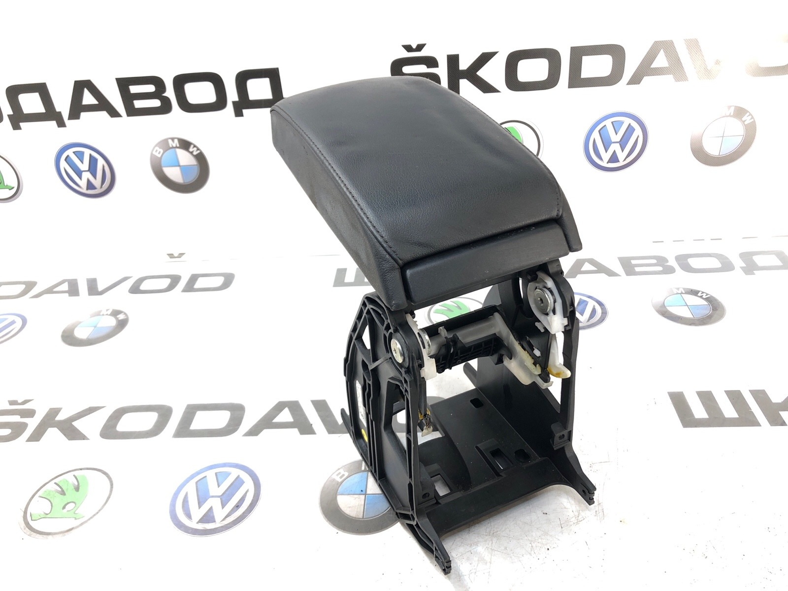 подлокотник, 7000 рублей, Москва