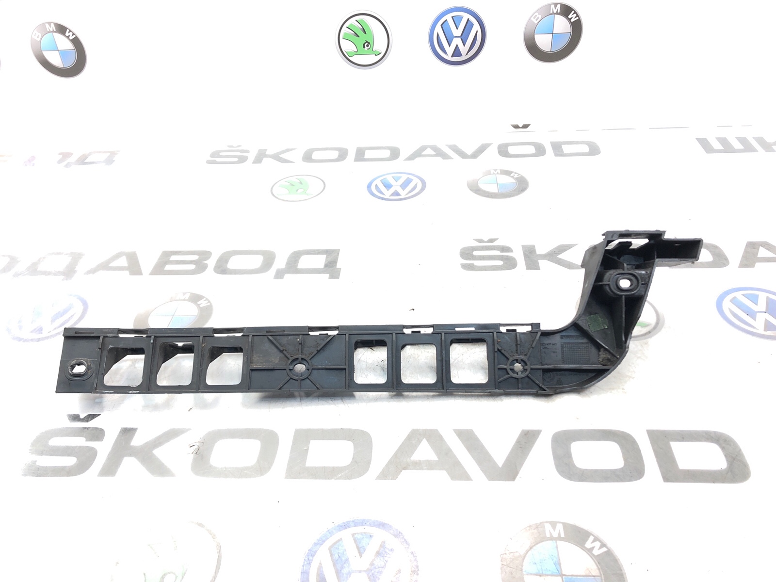 Направляющая бампера, 1500 рублей, Москва