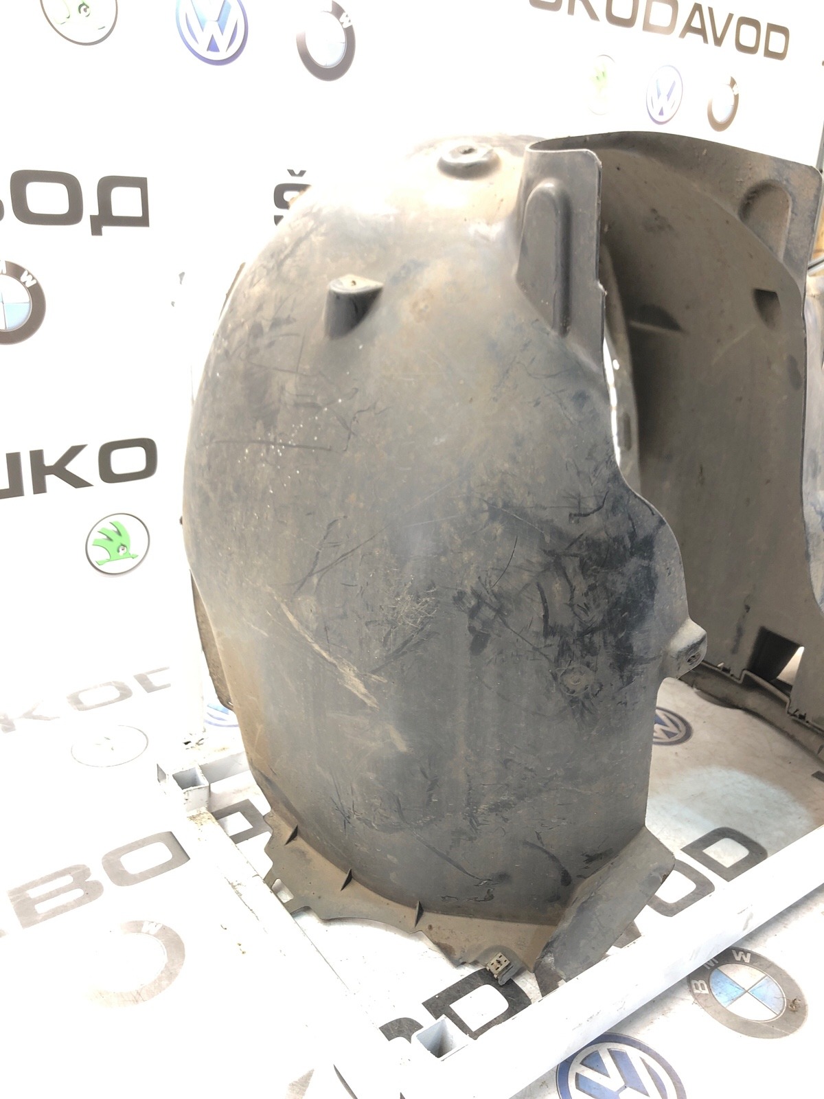 подкрылок, 4000 рублей, Москва