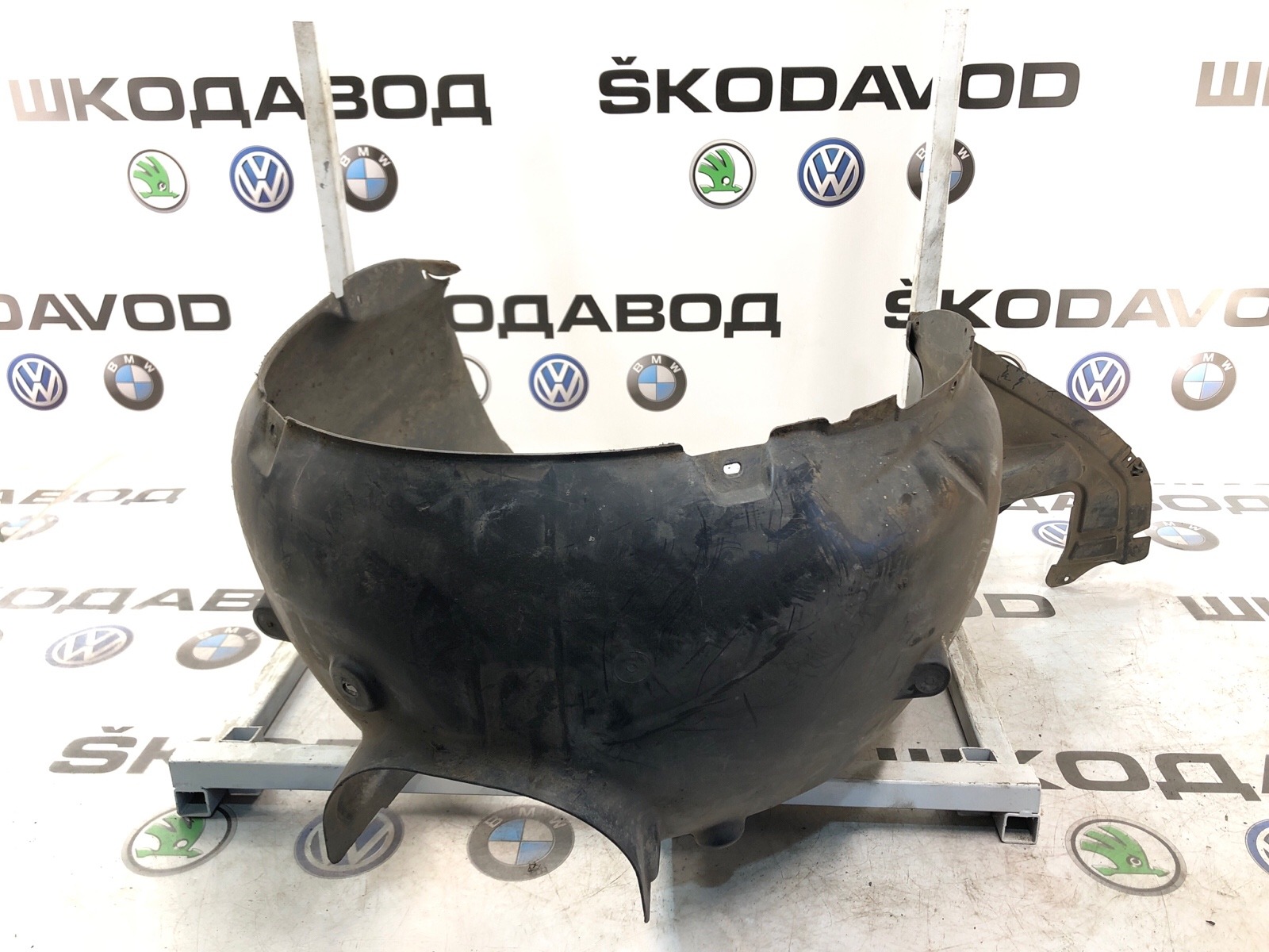 подкрылок, 4000 рублей, Москва