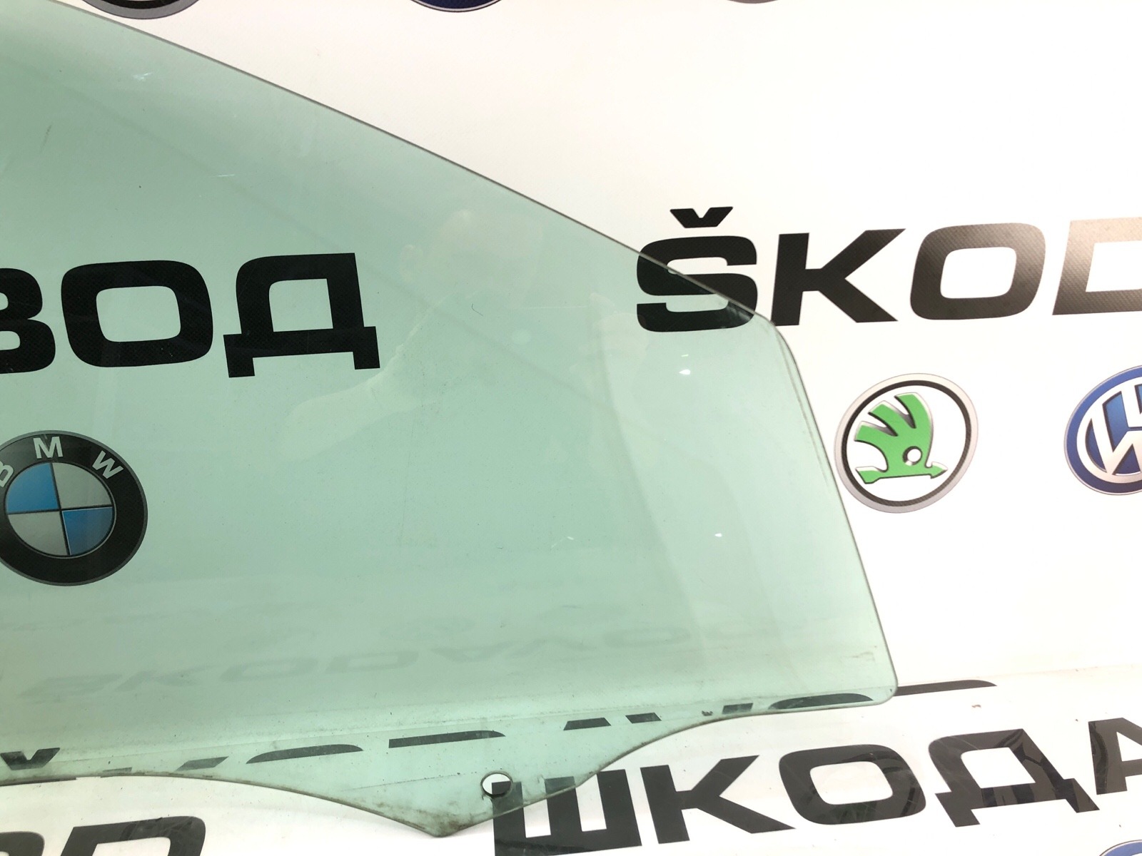 Стекло двери, 3000 рублей, Москва