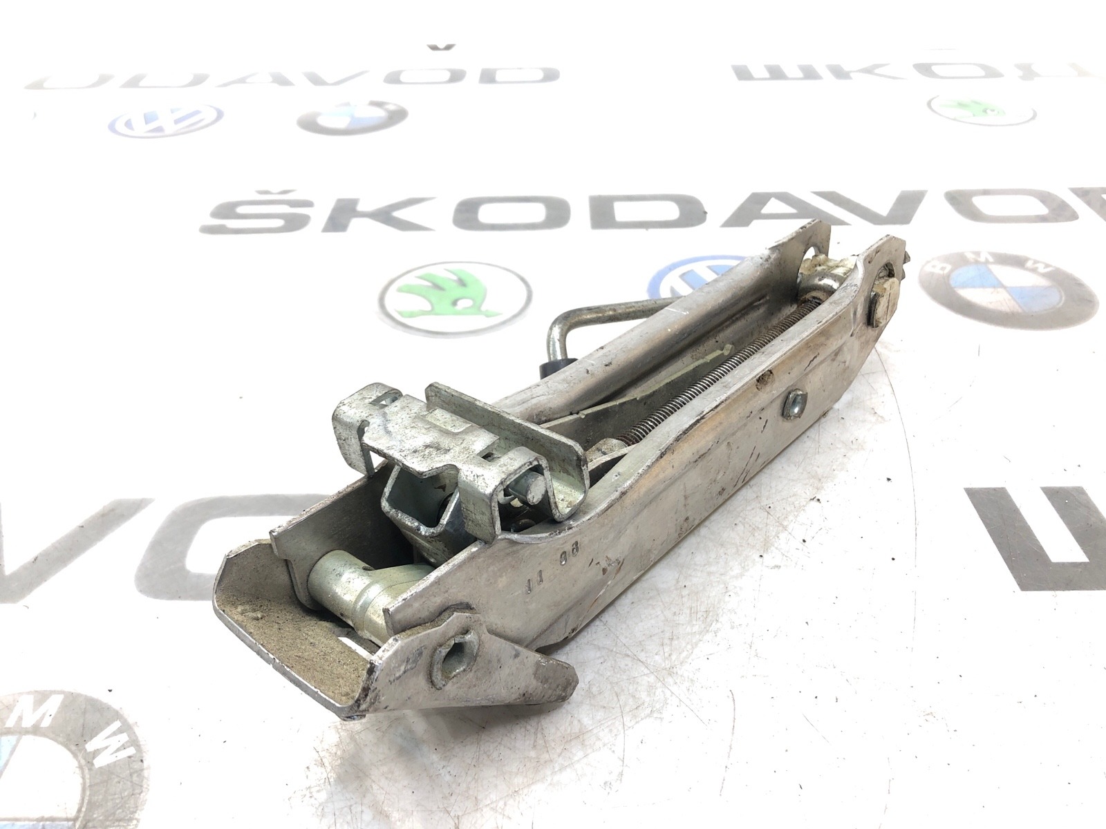 домкрат, 2500 рублей, Москва