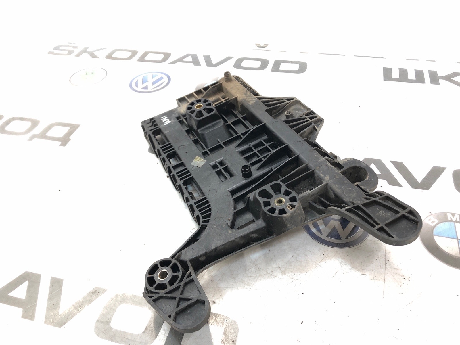 Площадка аккумулятора (АКБ), 1500 рублей, Москва