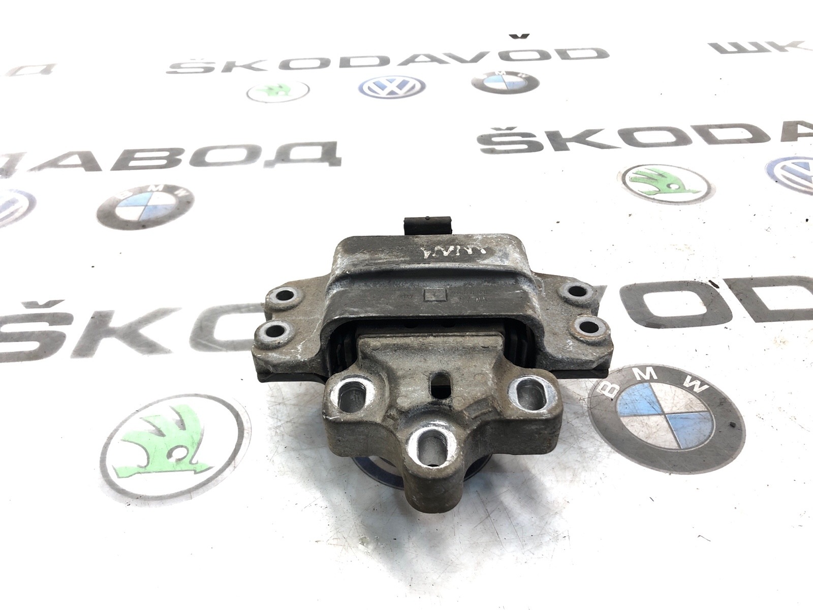 Опора МКПП, 1000 рублей, Москва