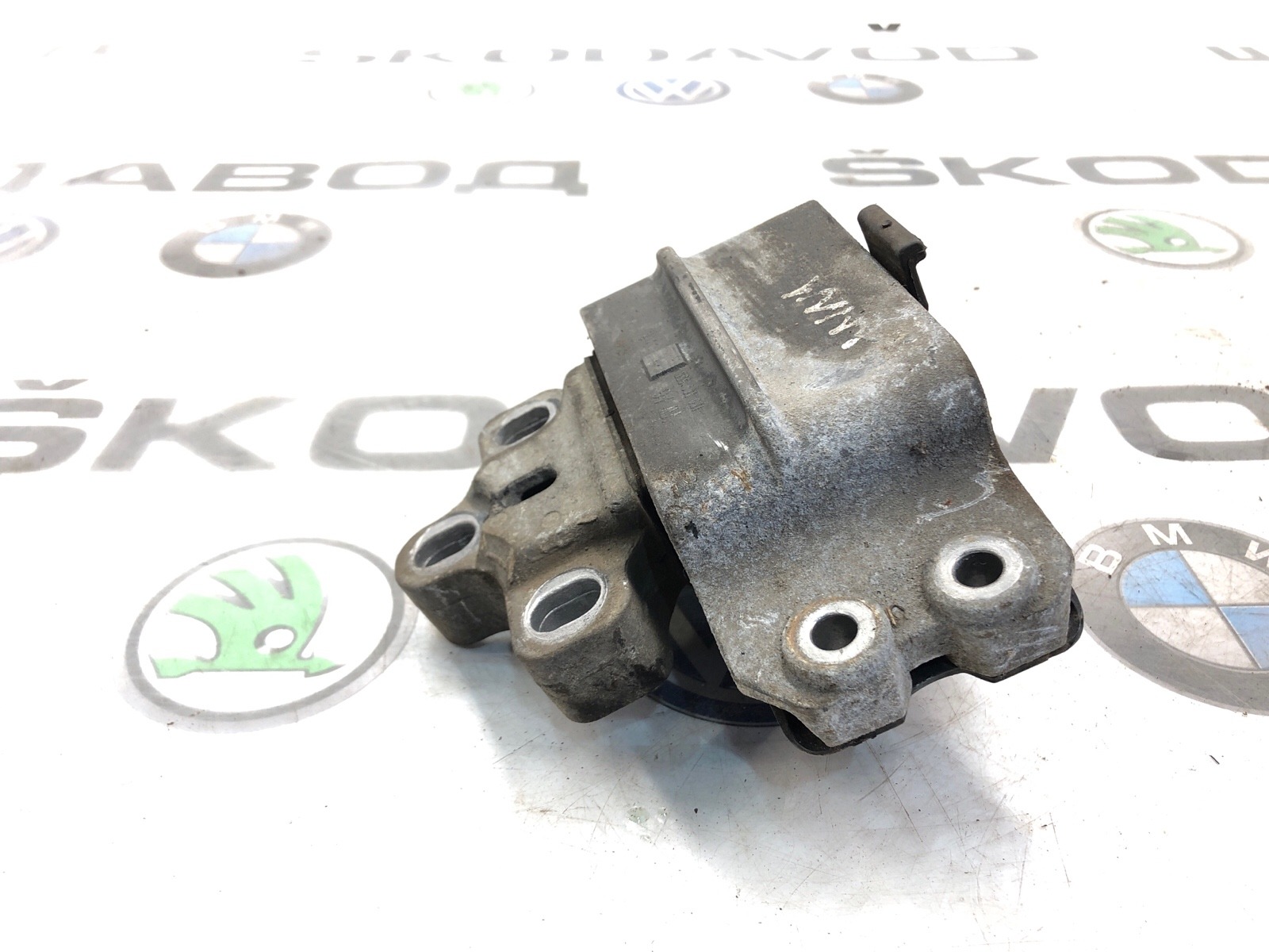 Опора МКПП, 1000 рублей, Москва