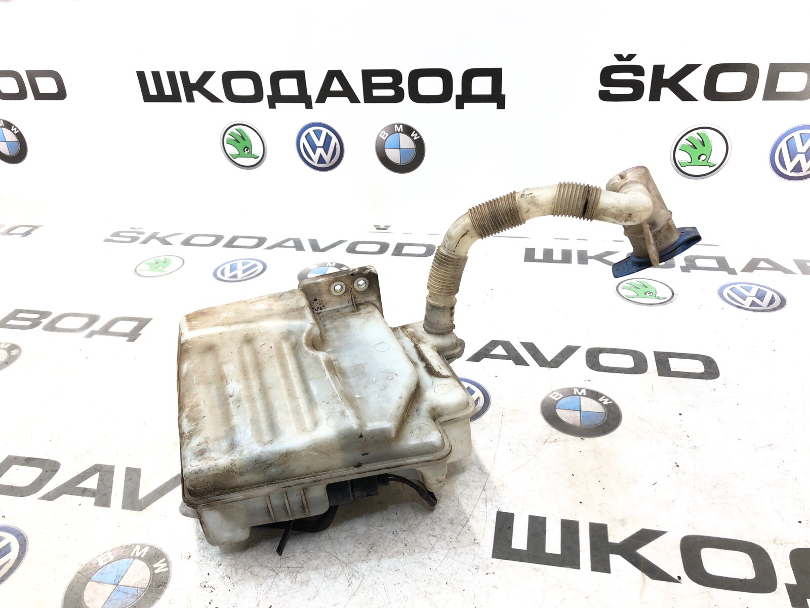 бачок омывателя, 2500 рублей, Москва