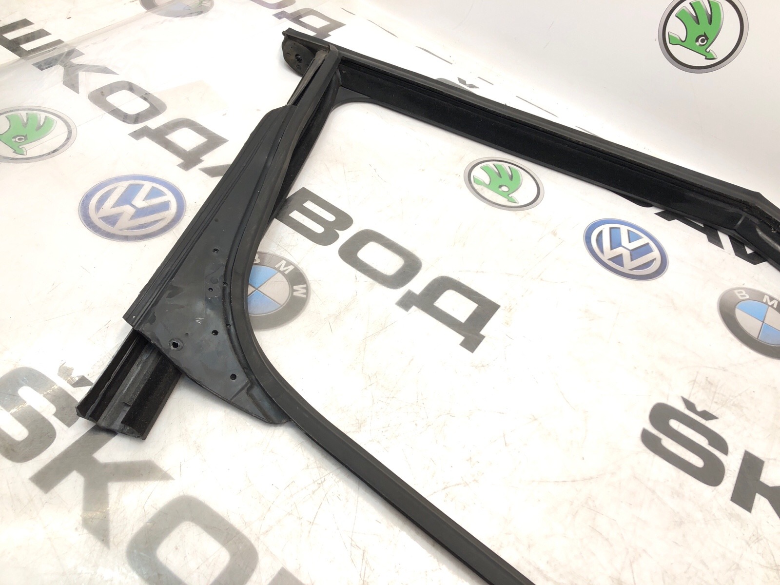 Уплотнитель стекла, 2000 рублей, Москва