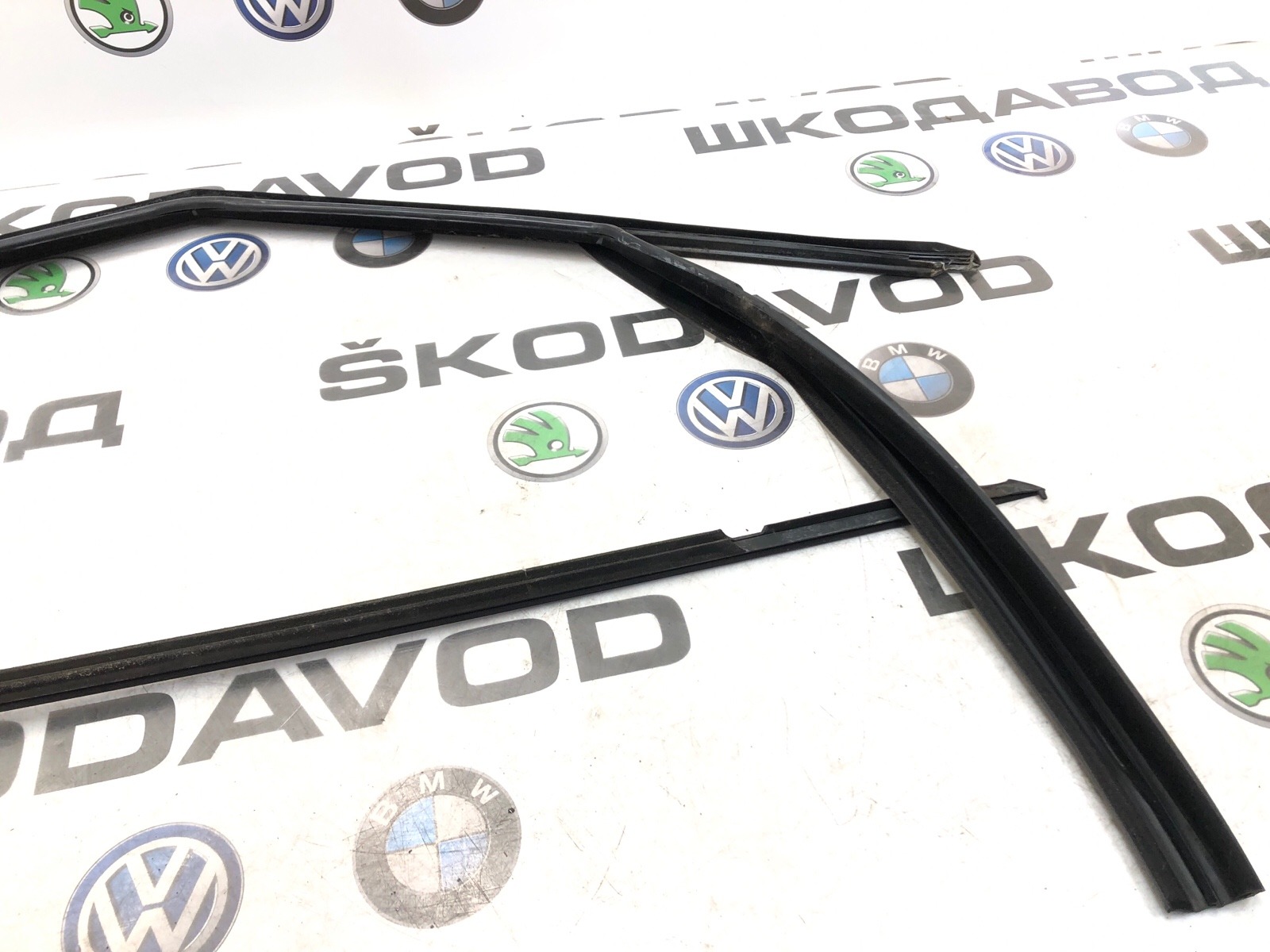 Уплотнитель стекла, 2500 рублей, Москва