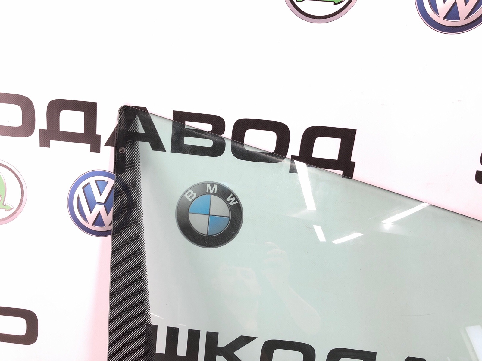 Стекло двери, 2000 рублей, Москва