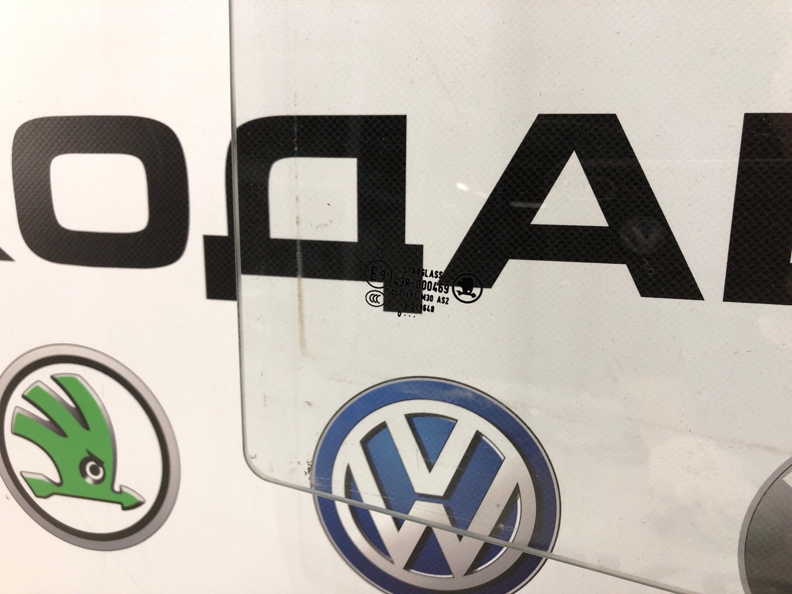 Стекло двери, 1000 рублей, Москва