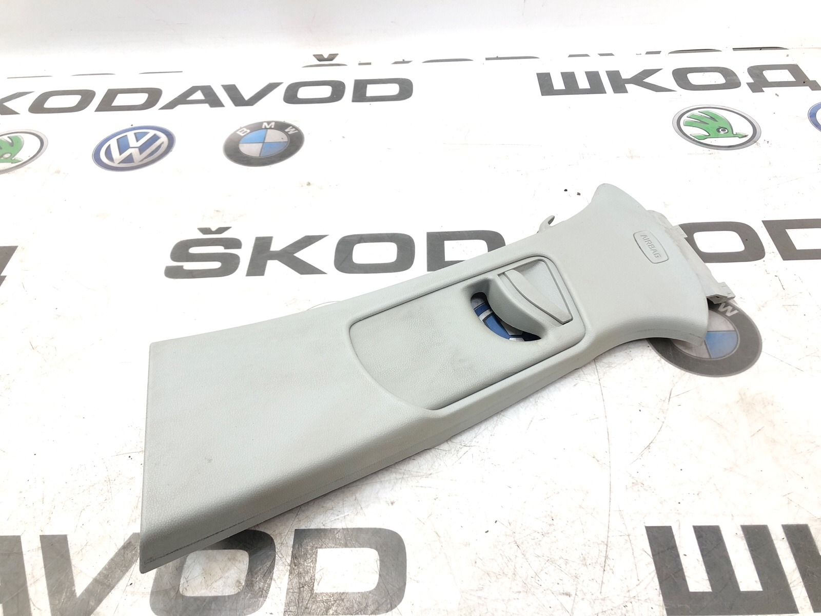 накладка центральной стойки, 500 рублей, Москва