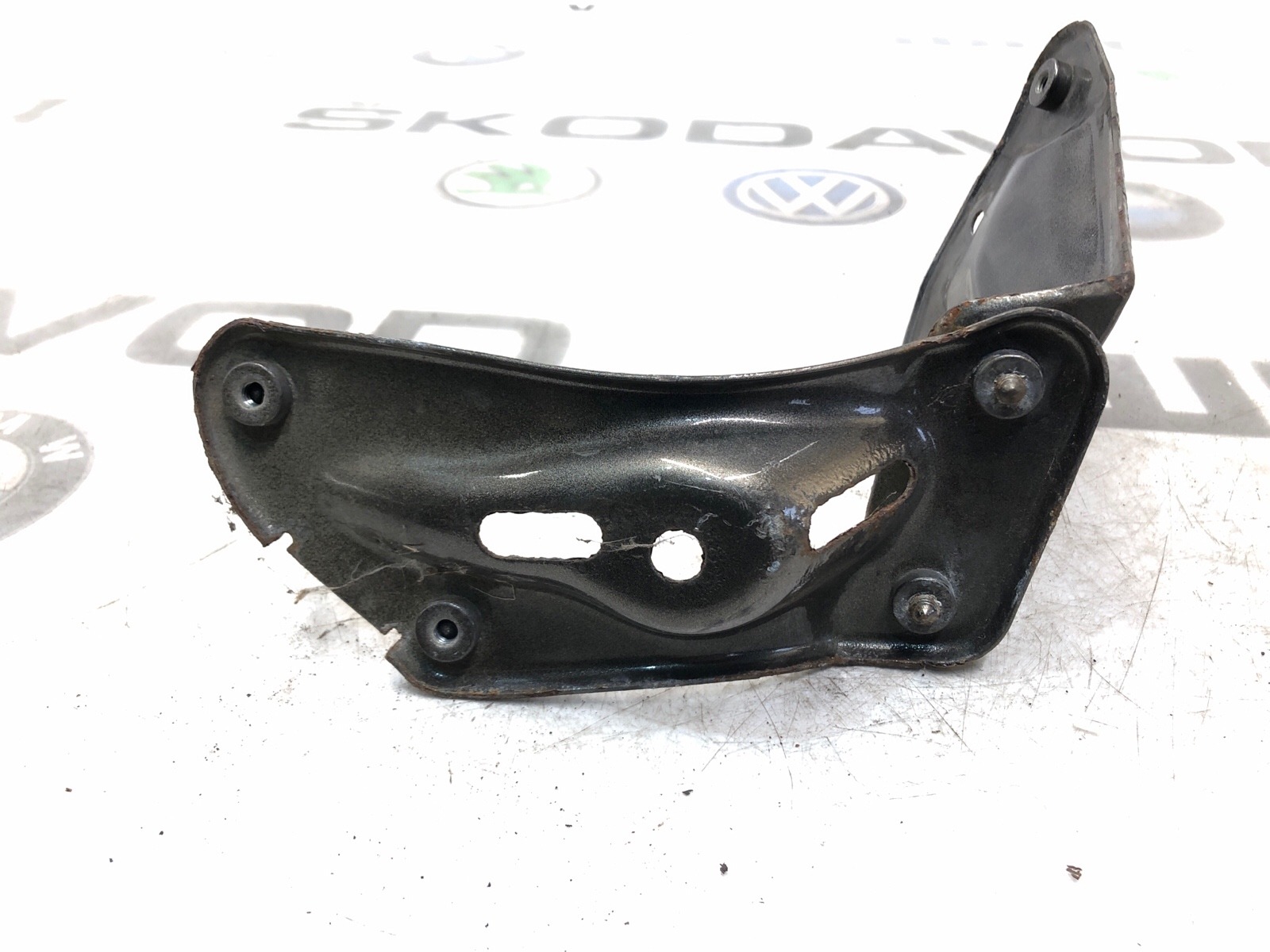 Кронштейн крыла, 2500 рублей, Москва