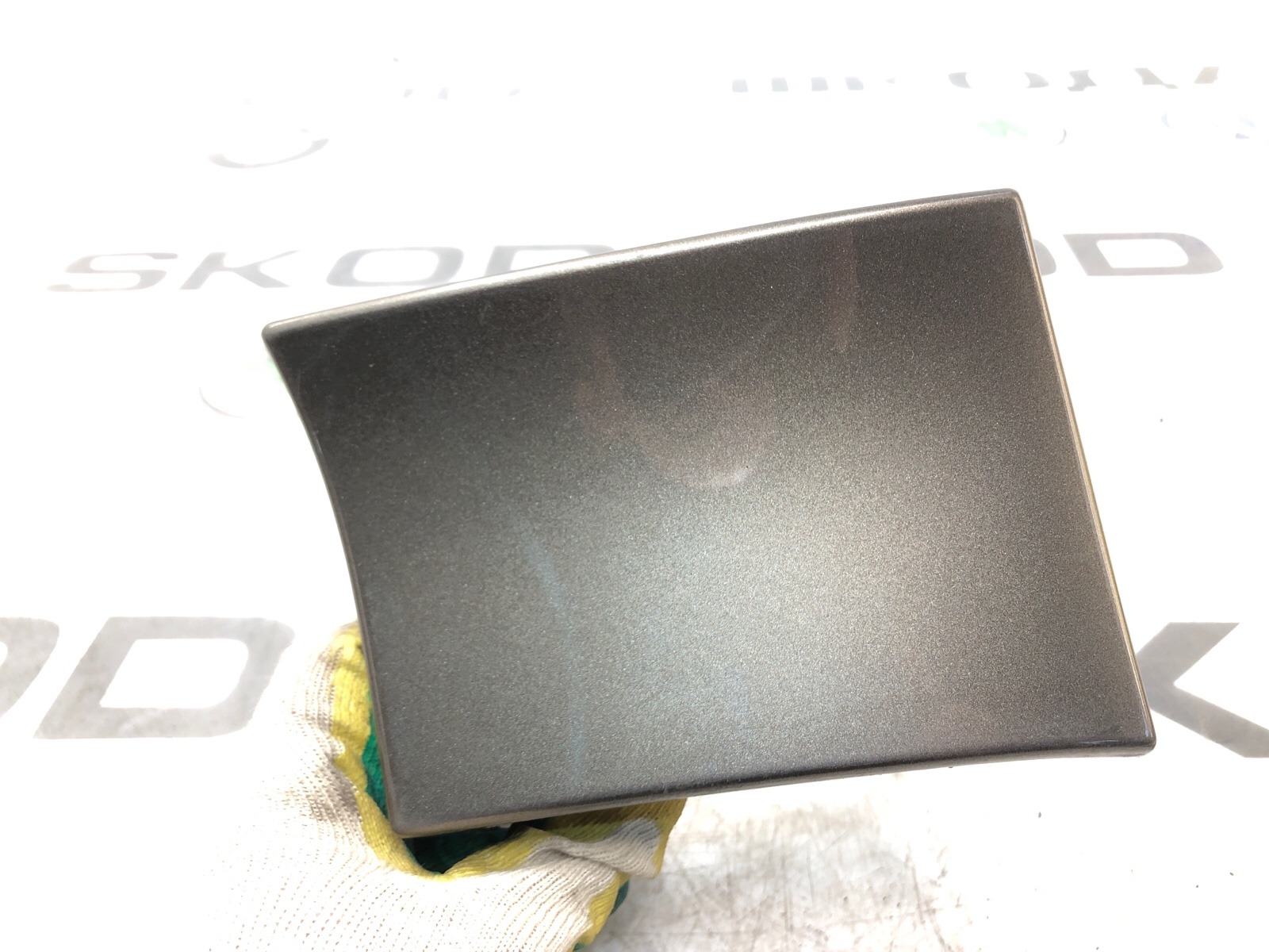 Планка под фонарь, 1000 рублей, Москва