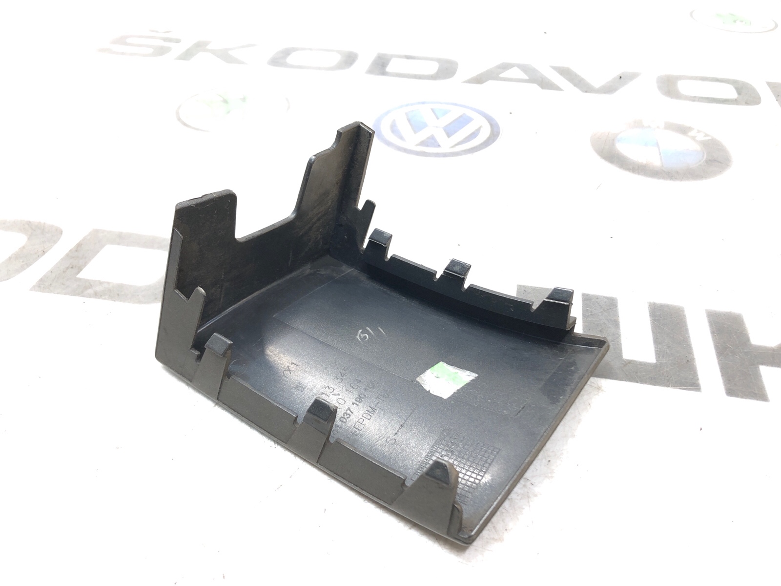 Планка под фонарь, 1000 рублей, Москва