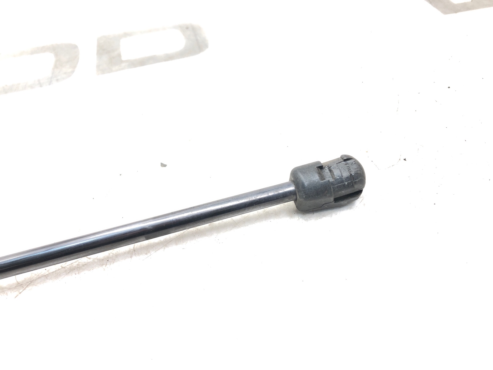 Амортизатор крышки багажника, 500 рублей, Москва