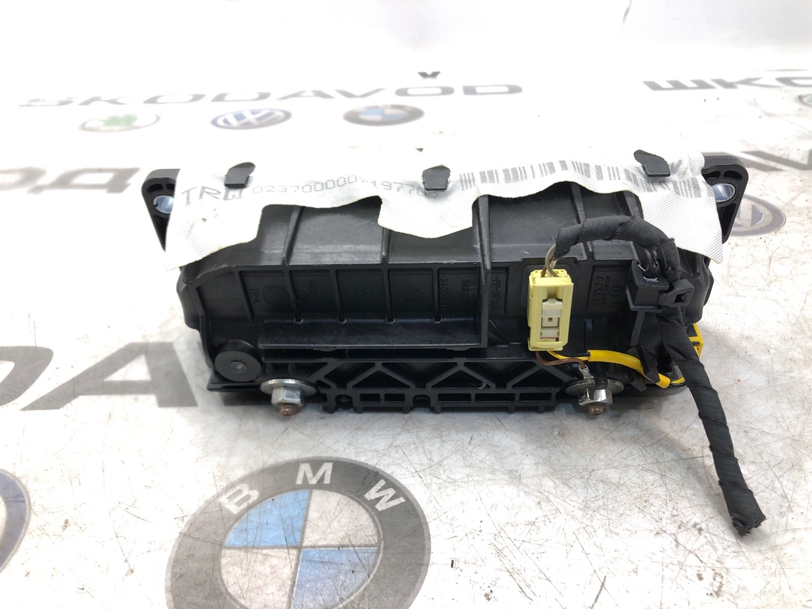 Подушка безопасности пассажира, 3500 рублей, Москва