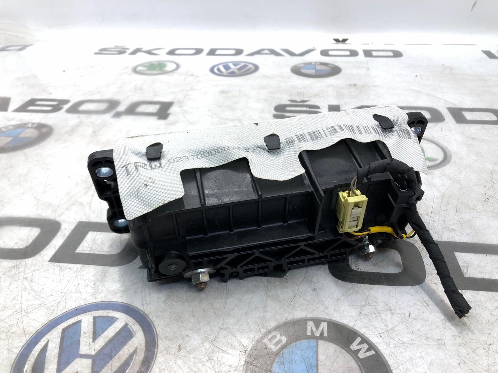 Подушка безопасности пассажира, 3500 рублей, Москва