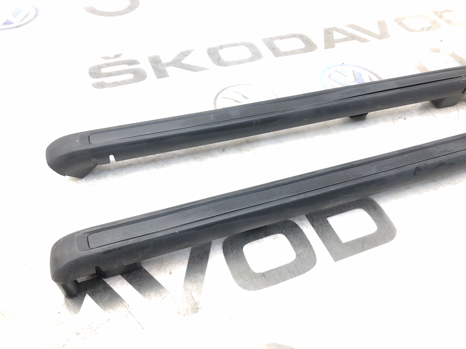 Направляющая полки багажника, 1500 рублей, Москва